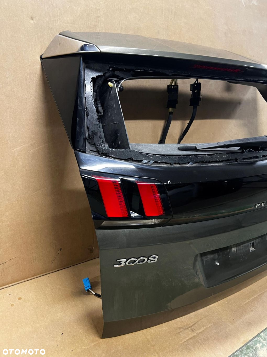 KLAPA TYLNA TYŁ ŚWIATŁA PEUGEOT 3008 II P84 EKL - 4
