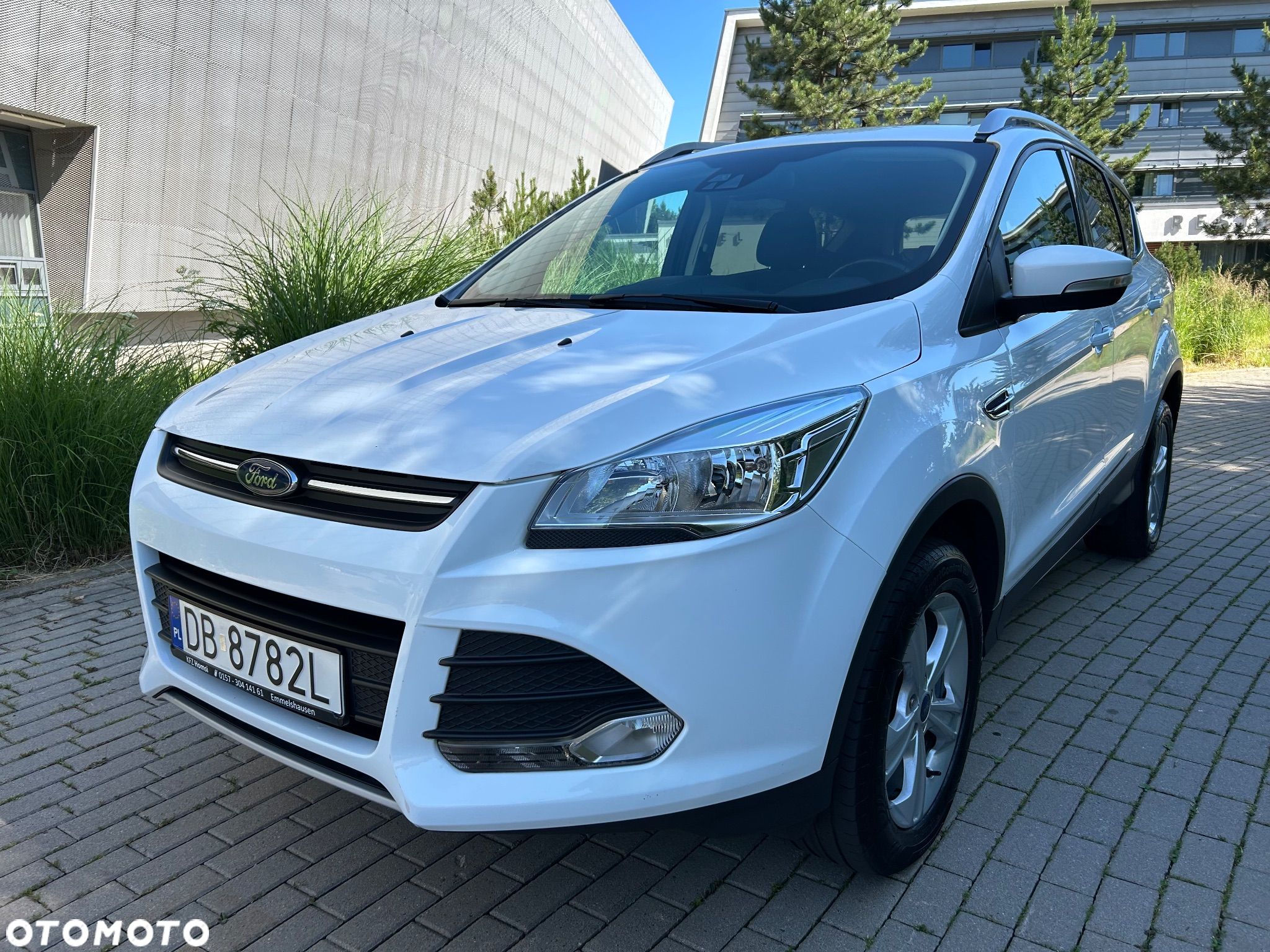 Ford Kuga 1.5 EcoBoost 2x4 Titanium - 1