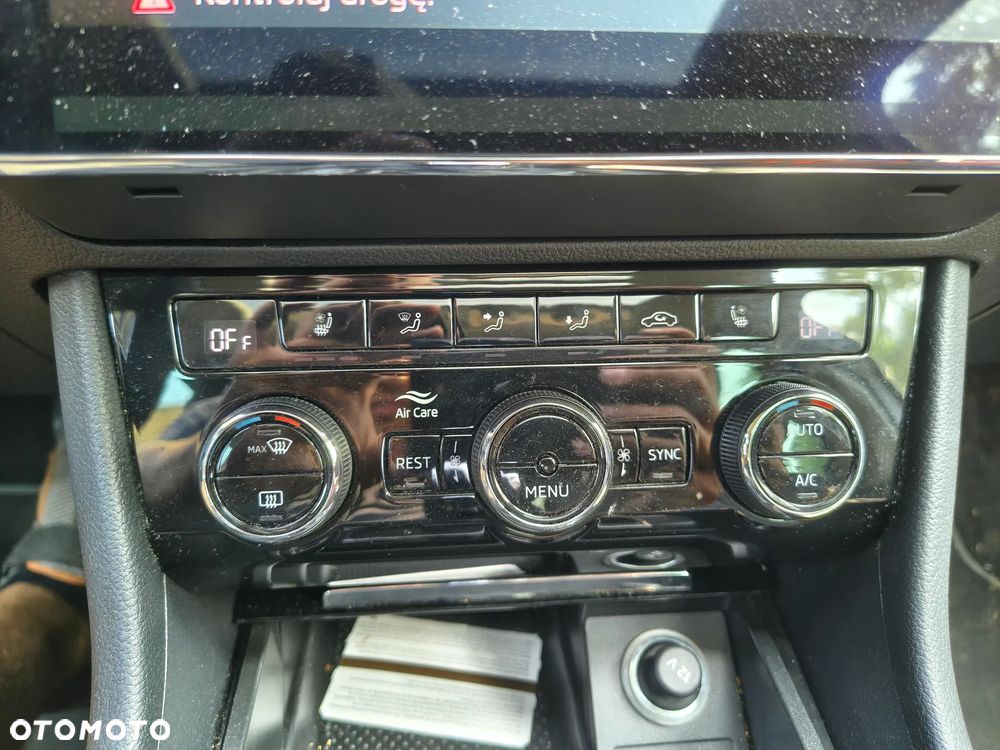 Skoda Superb 1.4 TSI Plug-In Hybrid L&K DSG - 16