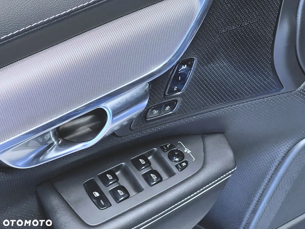 Volvo V90 - 21