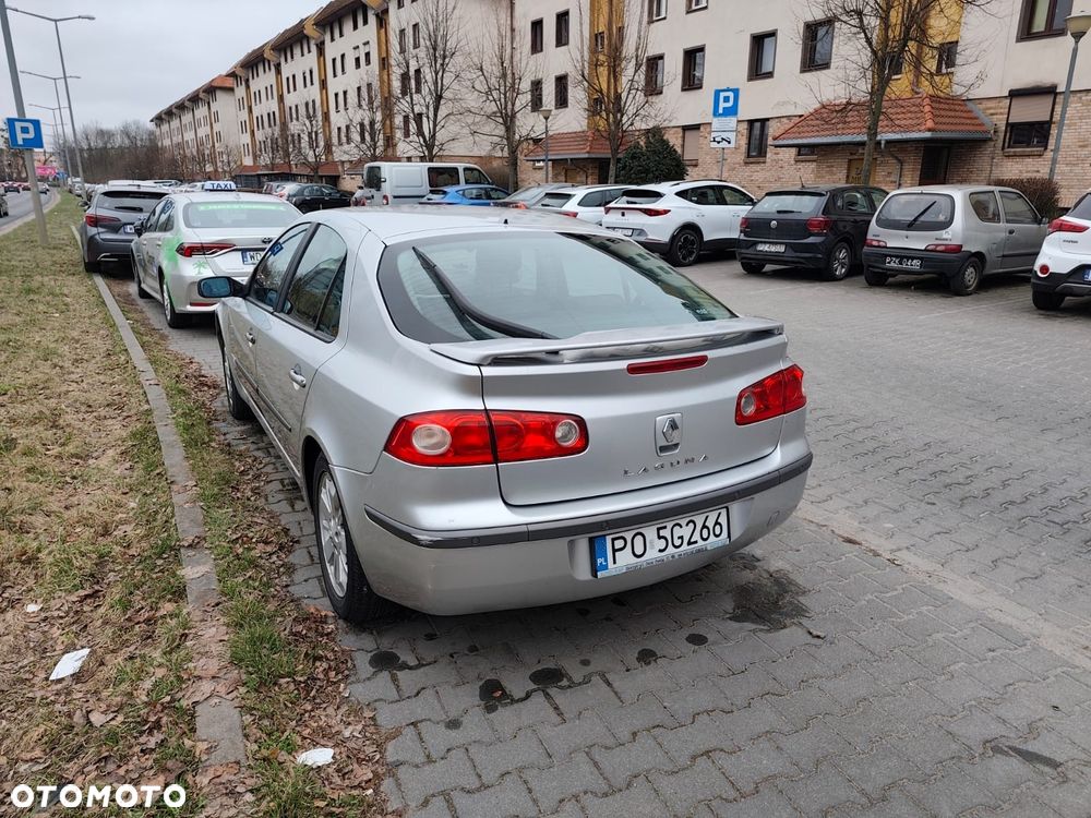 Renault Laguna - 3
