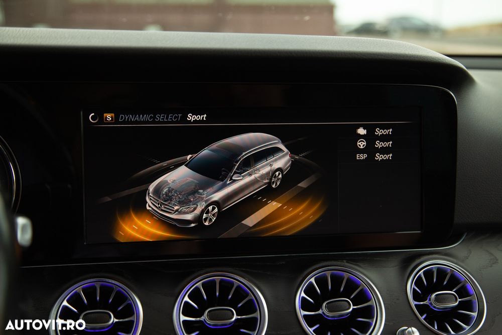 Mercedes-Benz E - 13