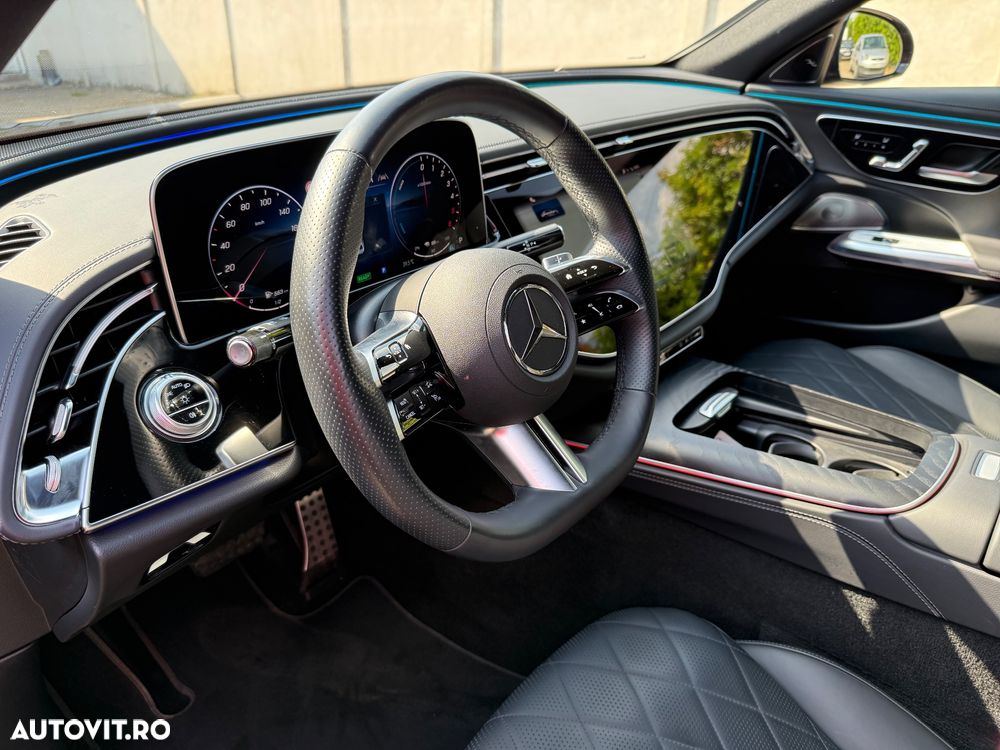 Mercedes-Benz E - 18