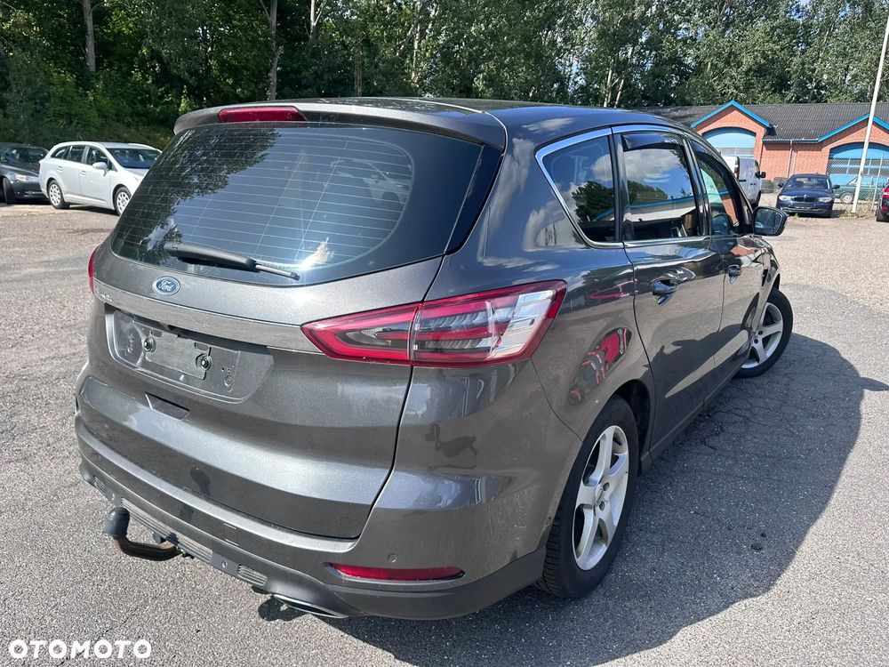 Ford S-Max 2.0 TDCi Titanium PowerShift - 4