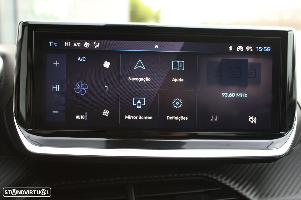 Peugeot 2008 1.2 PureTech Allure - 28