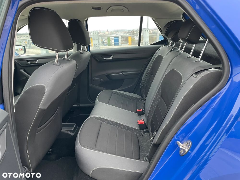 Skoda Fabia 1.0 Ambition - 28