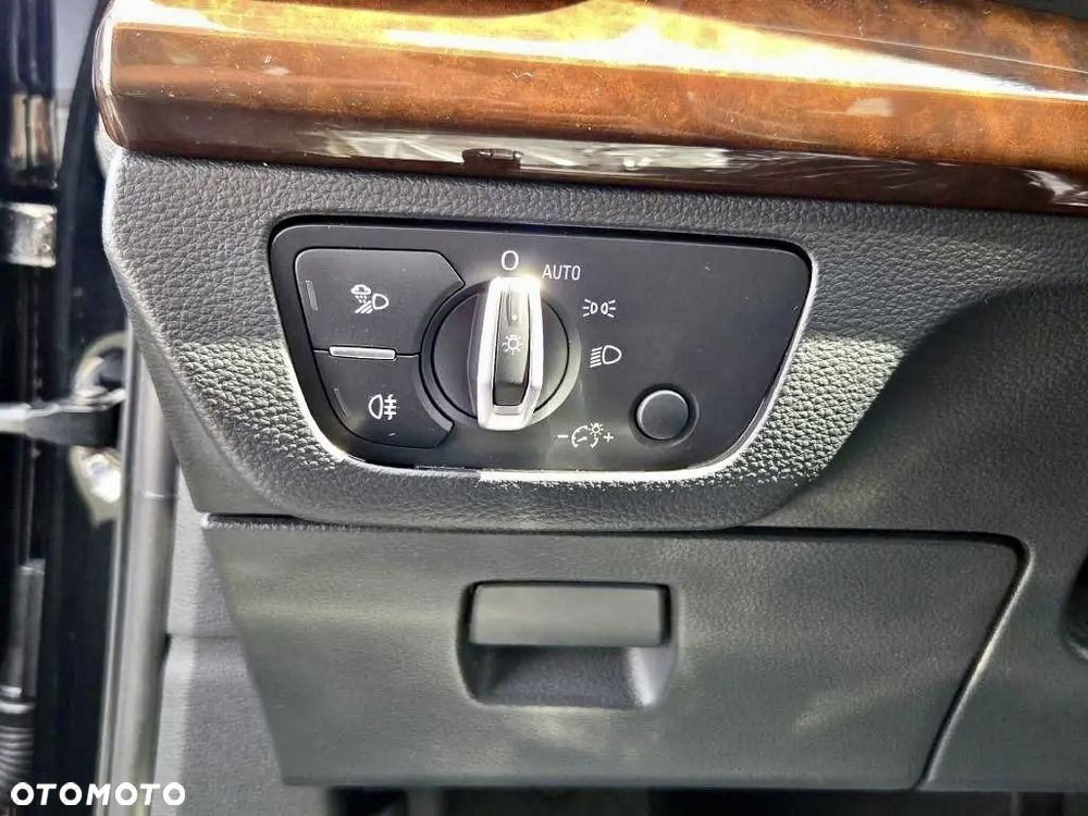 Audi Q5 2.0 TFSI Quattro S tronic design - 19