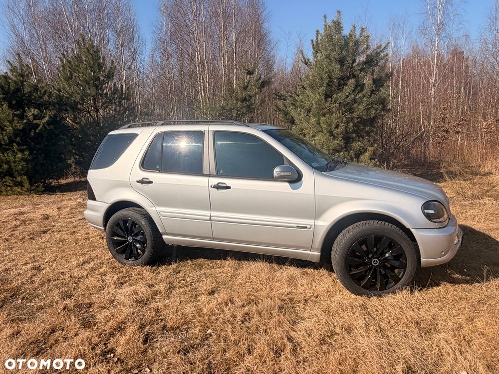 Mercedes-Benz ML 350 Inspiration - 3