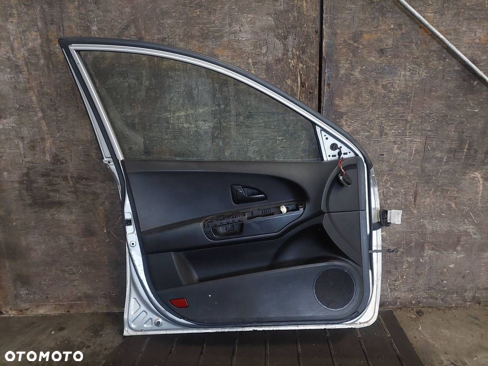 DRZWI KOMPLETNE LEWY PRZÓD KIA CEED I 9S - 6