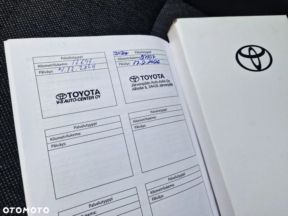 Toyota Corolla 1.8 Hybrid Executive - 15
