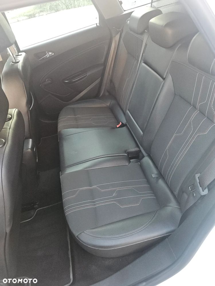 Opel Astra 1.4 Turbo - 27