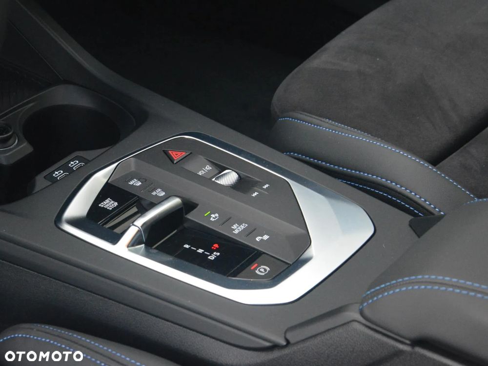 BMW Seria 2 218i M Sport - 8