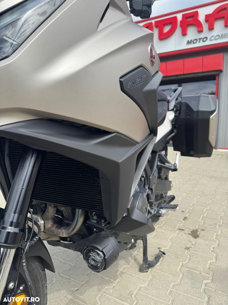 Honda NT 1100 - 3
