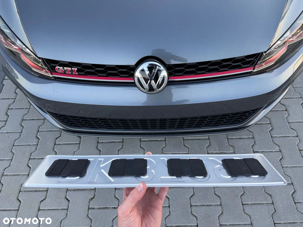 Volkswagen Golf GTI (BlueMotion Technology) DSG Performance - 20