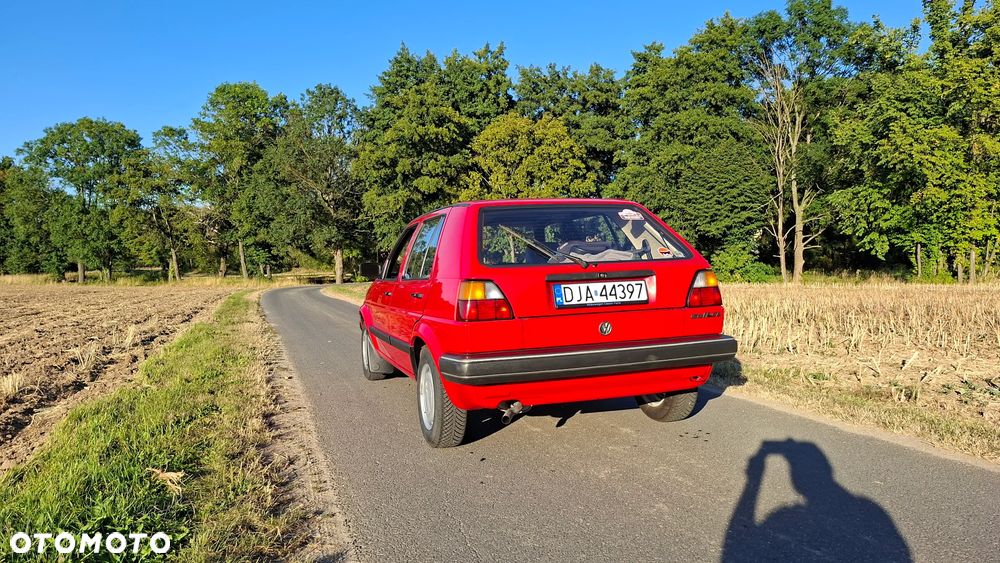 Volkswagen Golf 1.3 CL - 2