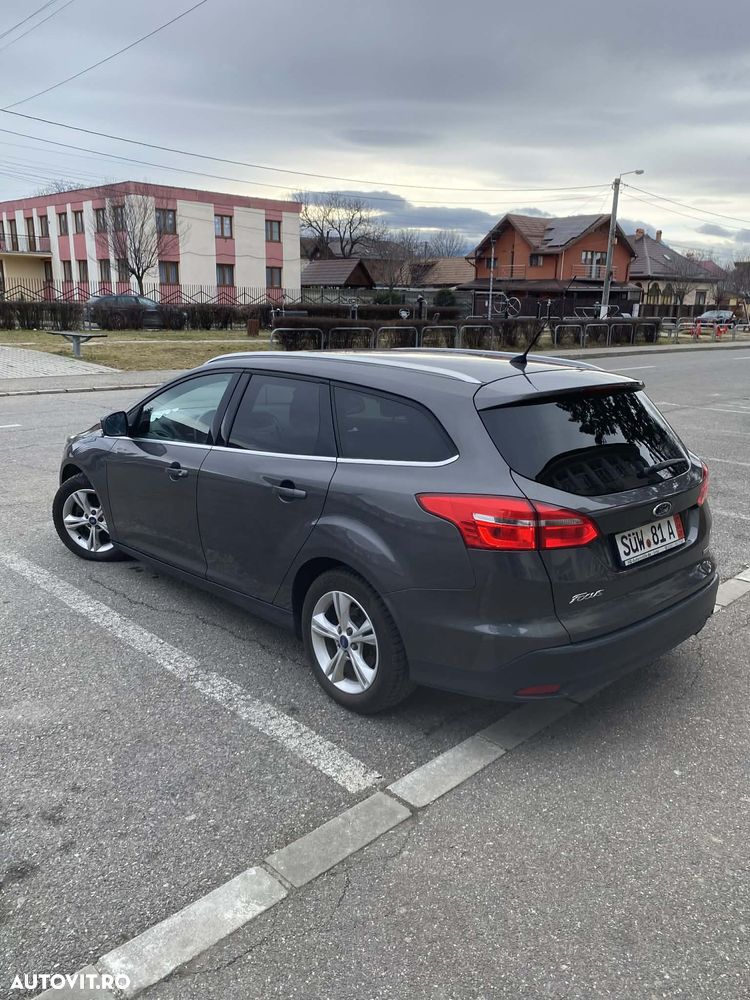 Ford Focus - 4