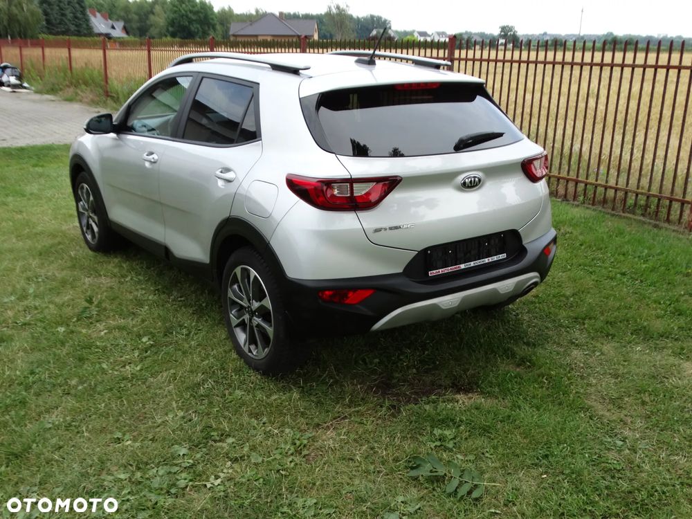 Kia Stonic - 9