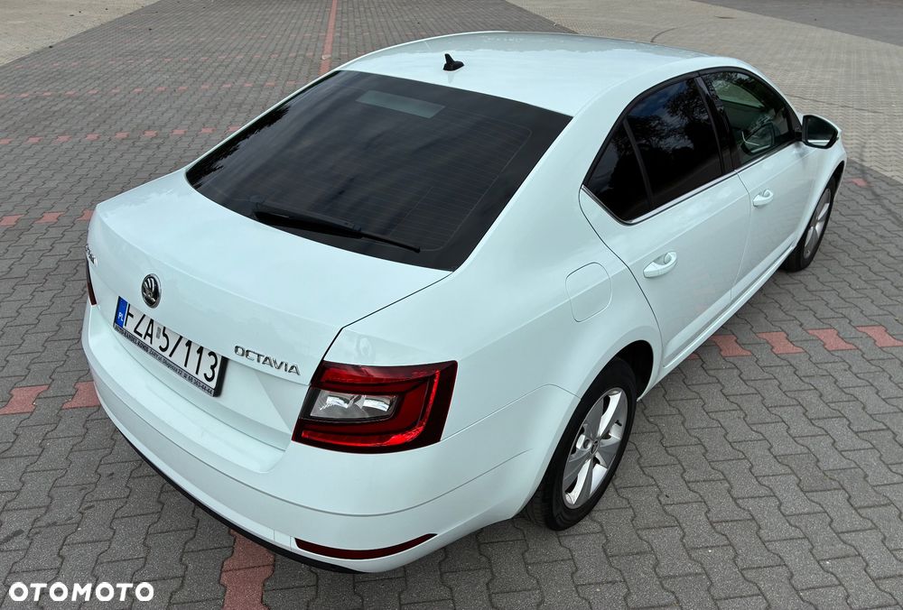 Skoda Octavia 1.6 TDI Business - 9