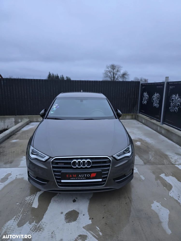 Audi A3 2.0 TDI Sportback quattro S tronic sport - 1