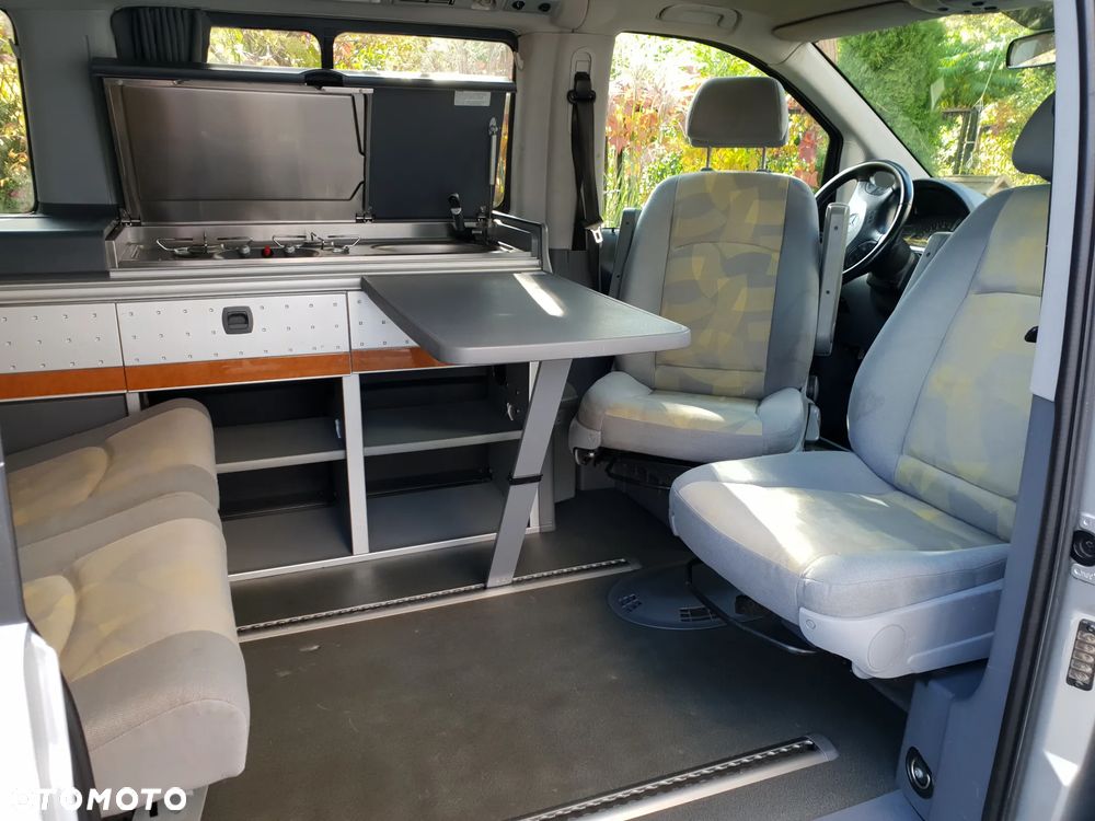 Mercedes-Benz Viano - 12