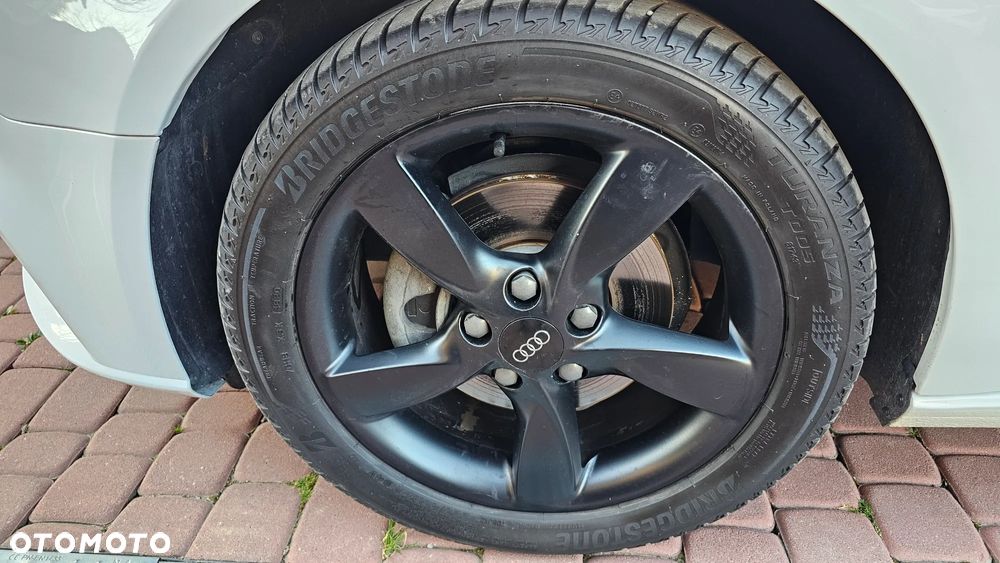 Audi A3 Sportback 30 TDI design - 34