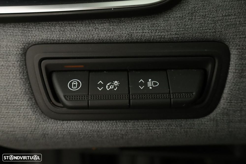 Renault Clio 1.0 TCe Evolution Bi-Fuel - 19