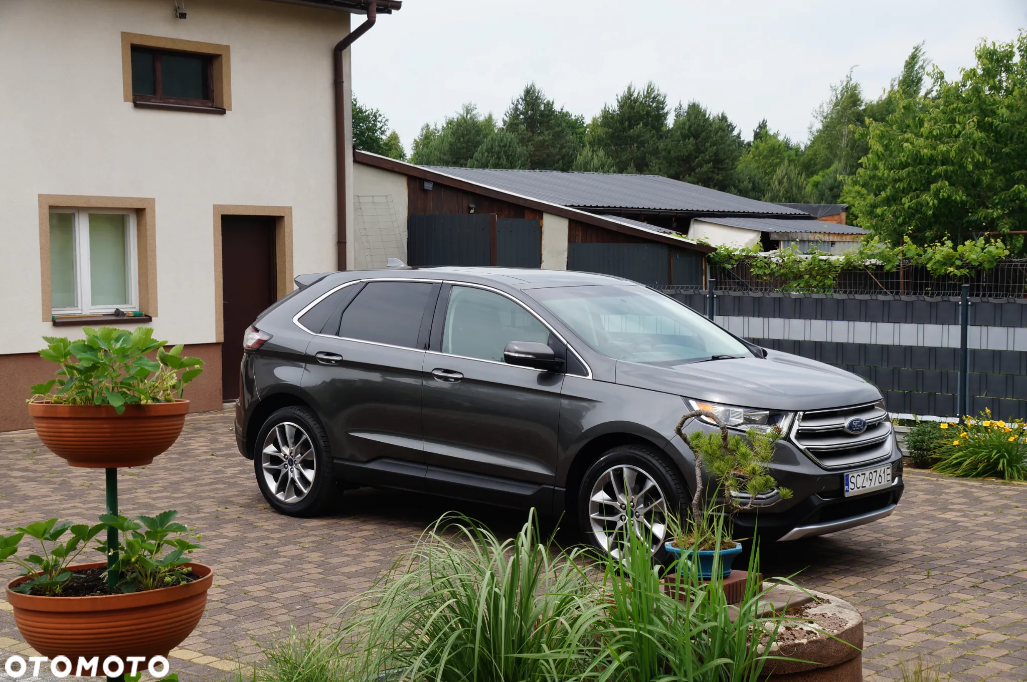 Ford Edge - 11