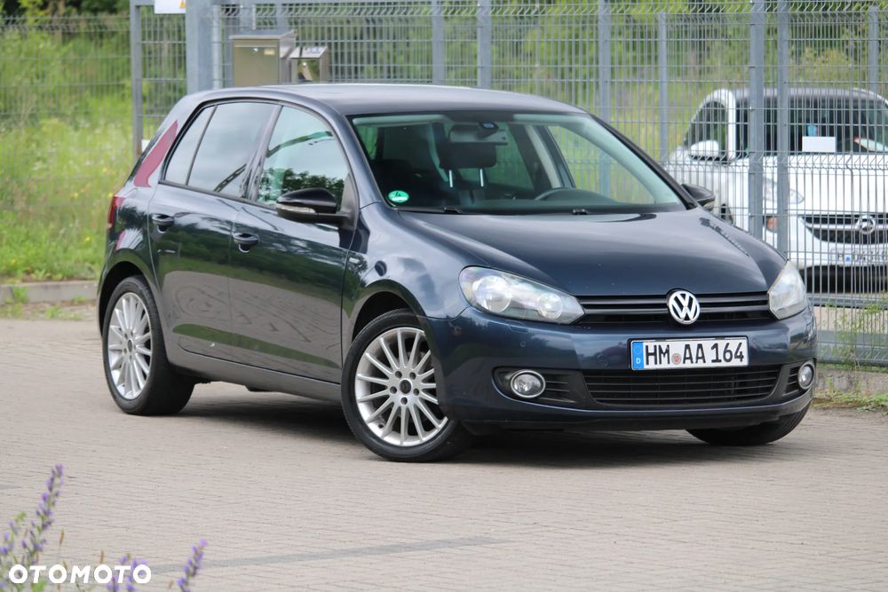 Volkswagen Golf 2.0 TDI DPF MATCH - 2