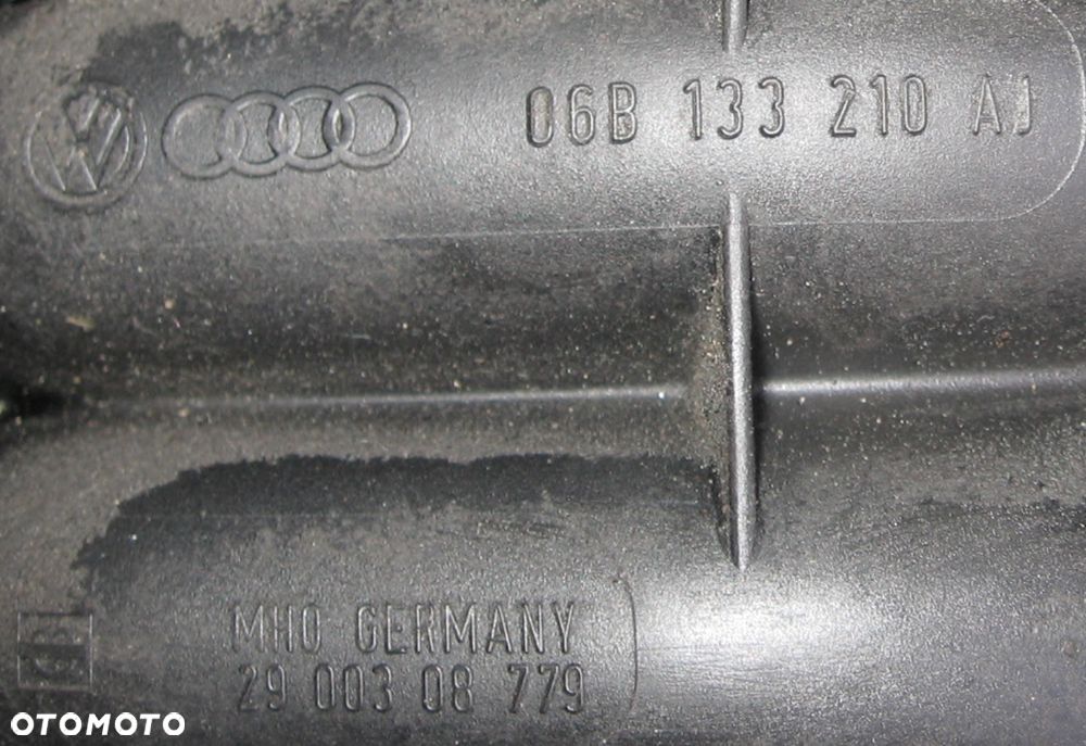 kolektor ssący AUDI A4 B6 B7 2.0 ALT 06B133210AJ - 4