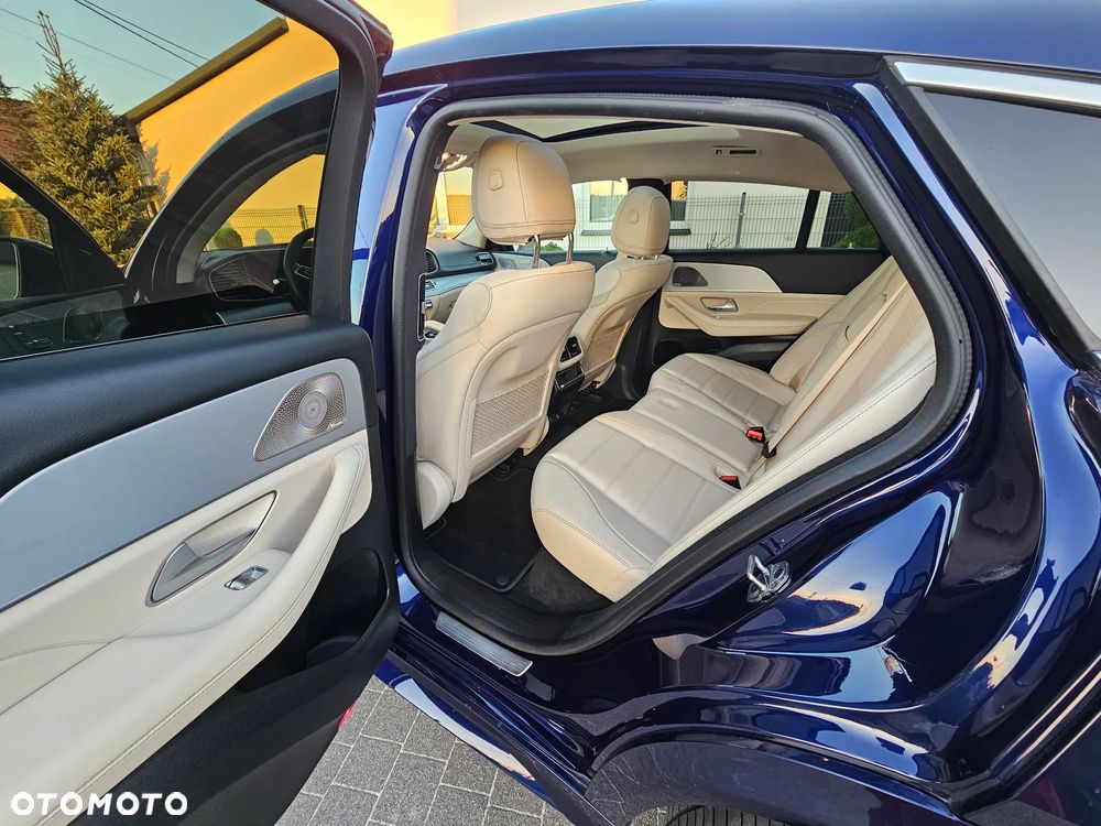 Mercedes-Benz GLE - 10