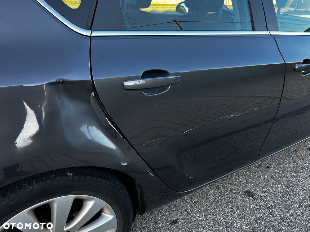 Opel Astra 1.6 Cosmo - 10