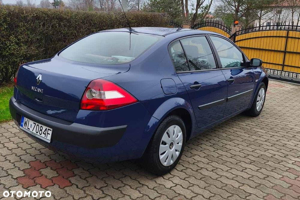 Renault Megane 1.5 dCi Confort Authentique - 3