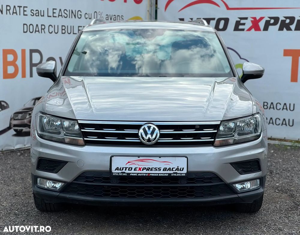 Volkswagen Tiguan - 11