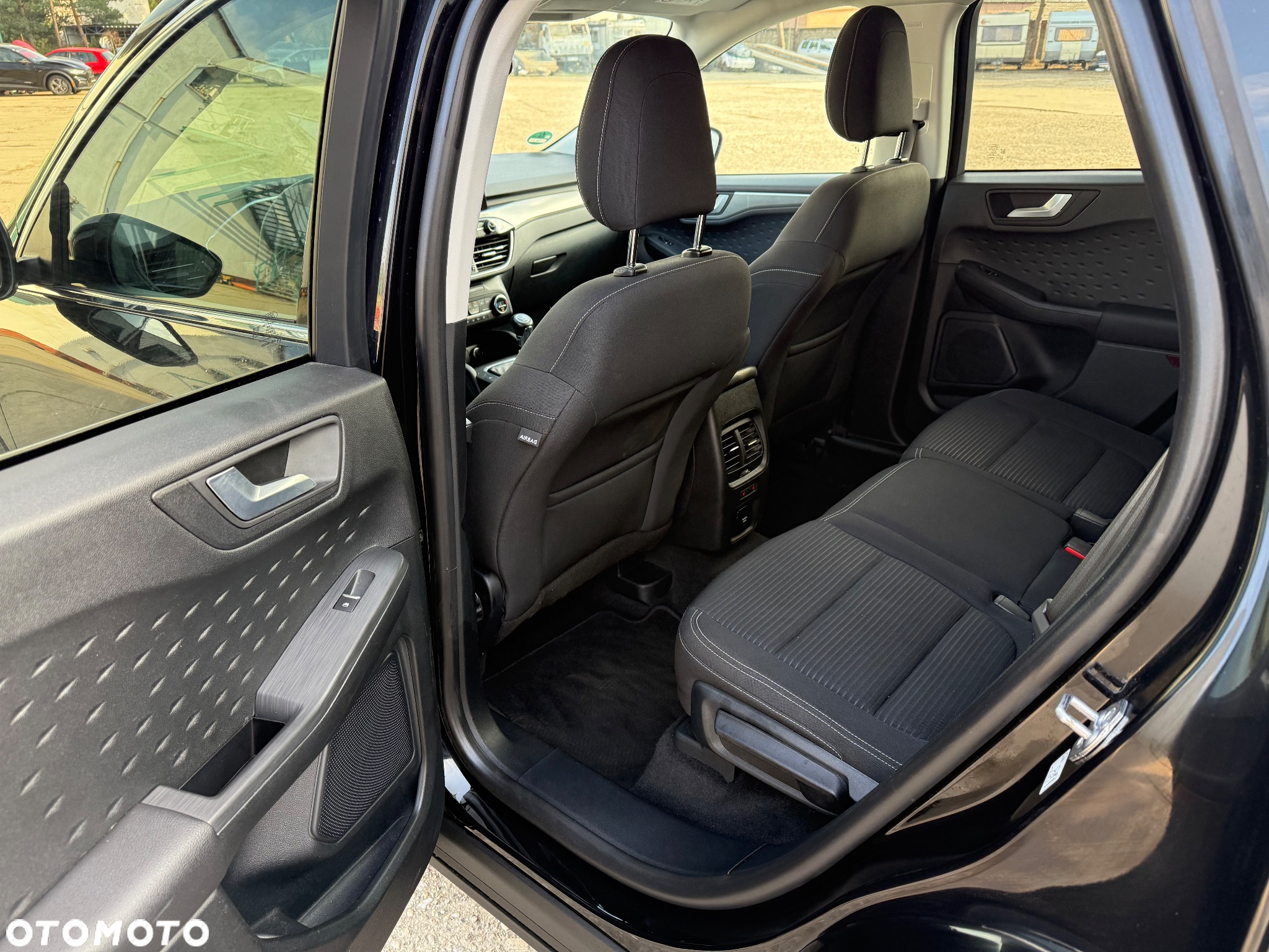 Ford Kuga 2.0 EcoBlue Hybrid TITANIUM X - 6