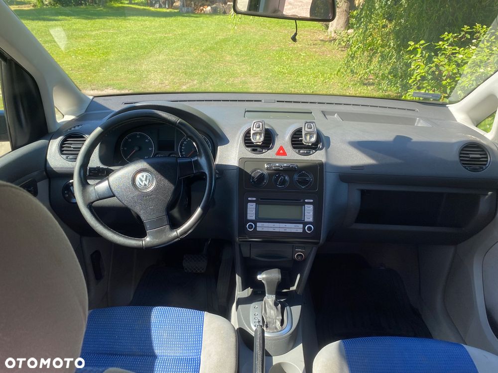 Volkswagen Caddy Life DSG - 18