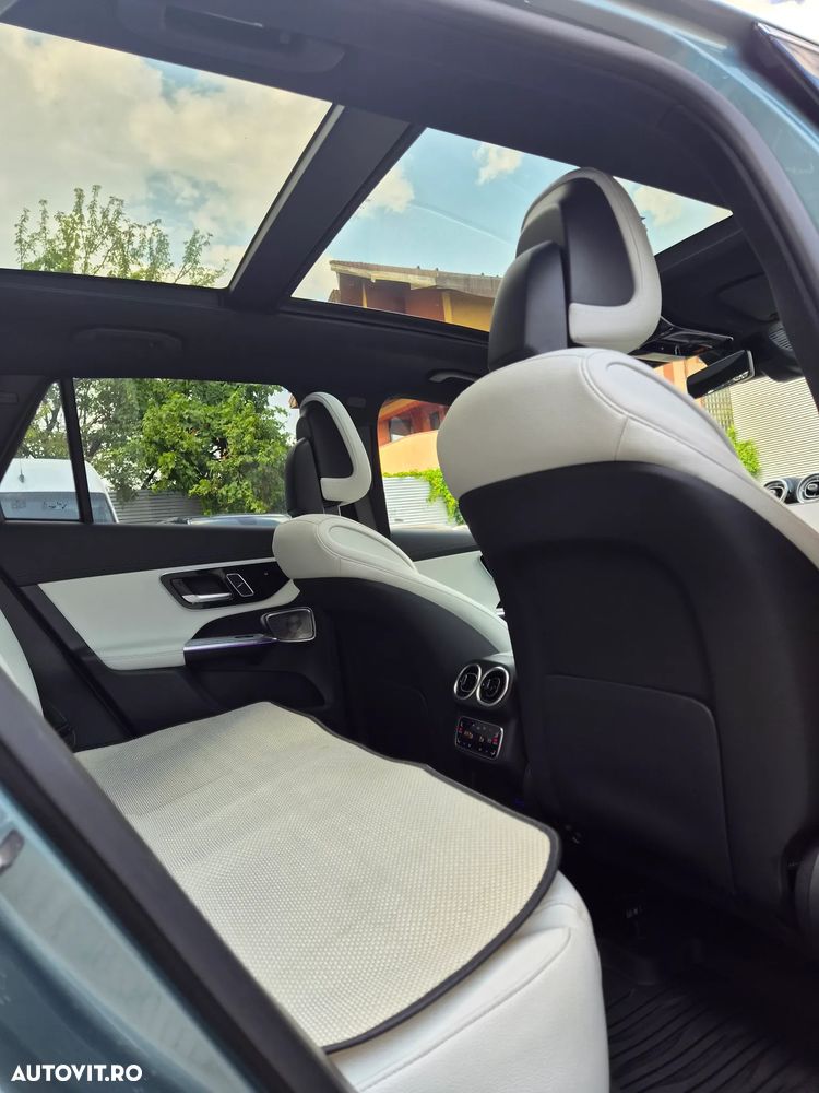 Mercedes-Benz GLC - 24
