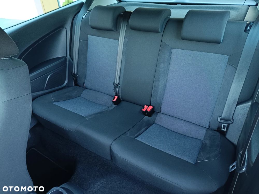 Volkswagen Polo 1.2 Style - 16