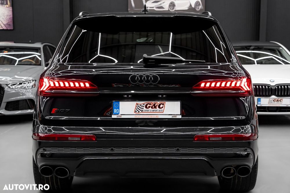 Audi SQ7 4.0 TDI quattro Tiptronic - 24