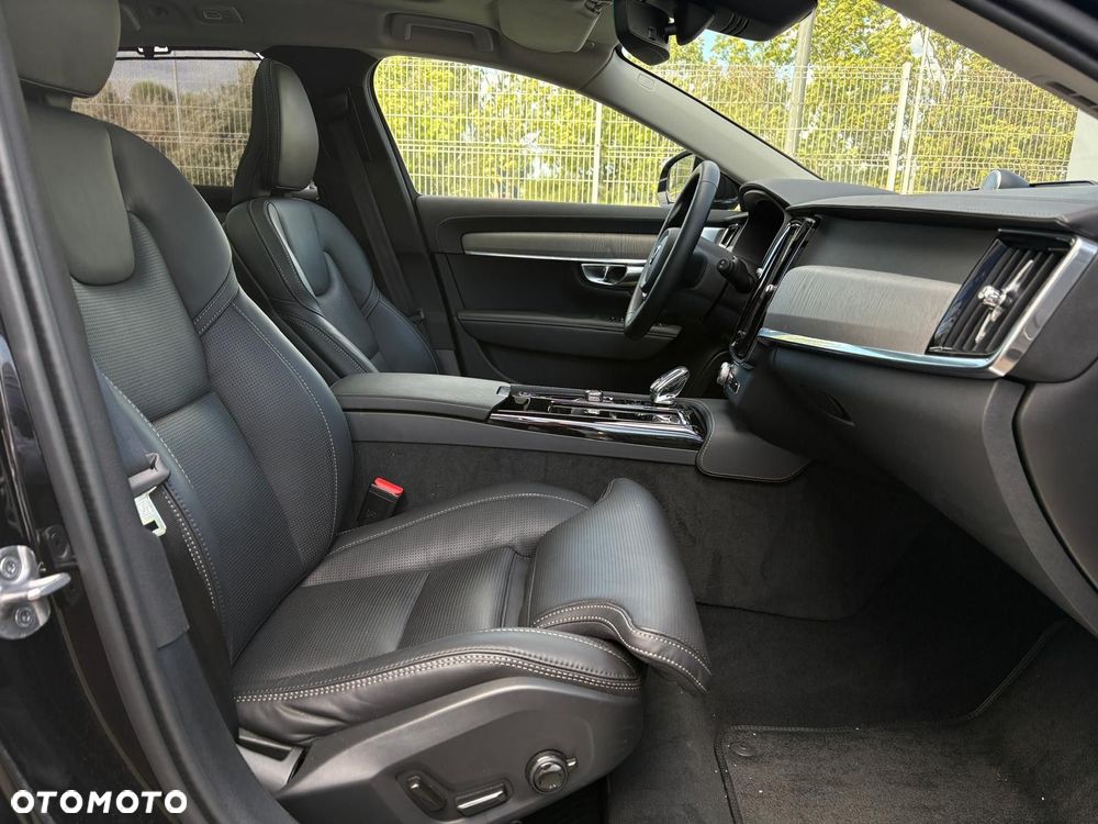 Volvo V90 - 17