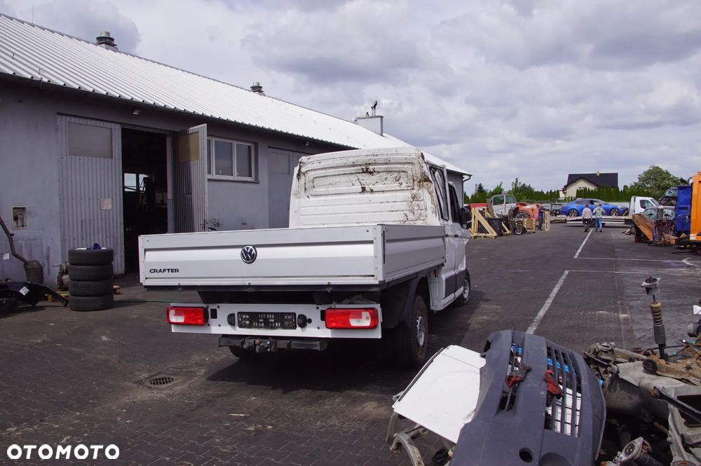 Auto na części  Volkswagen Crafter 2 II 2.0 TDI 140 KM DNA SKRZYNIA 6 VLE MANUALNA KOLOR LB9A 2024R Silnik 44 TYŚKM Skrzynia Drzwi Lusterko Szyba Sterownik Deska Kokpit Licznik doka fotel drzwi paka skrzynka felga skrzynia silnik maglownica - 8