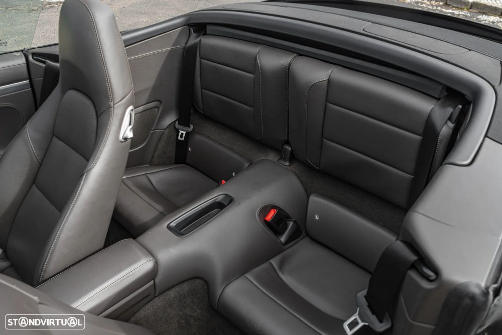 Porsche 911 (991) Carrera 4 S PDK - 19