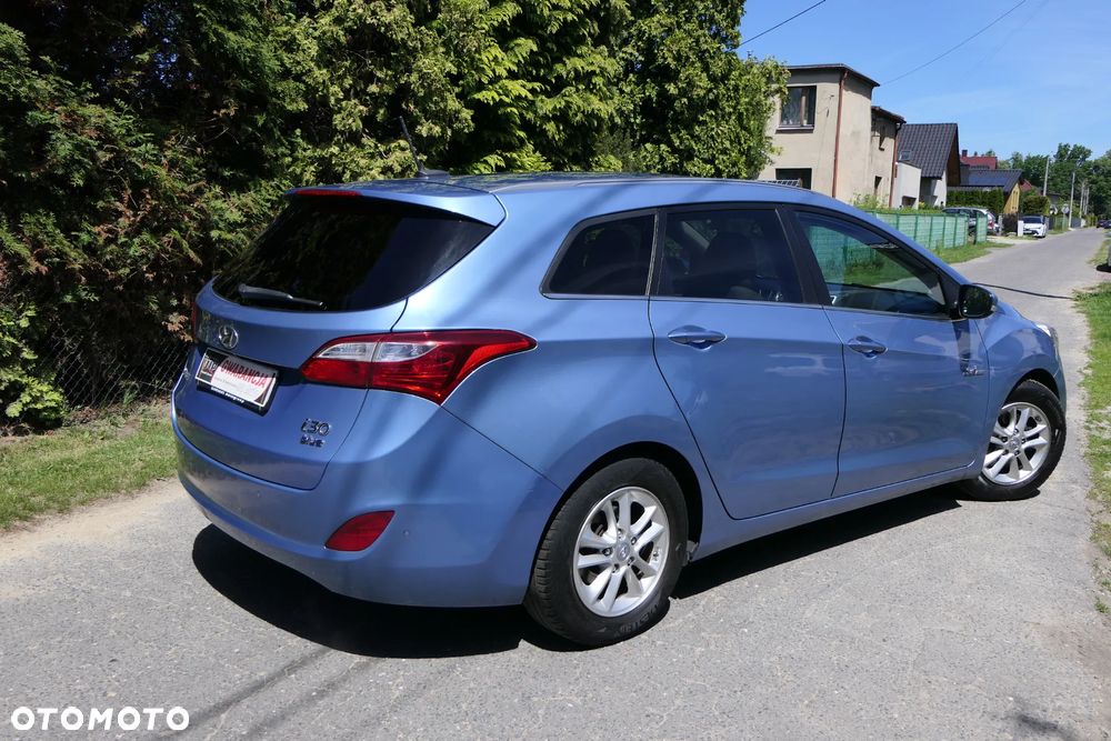 Hyundai i30 1.6 GDI Comfort - 10