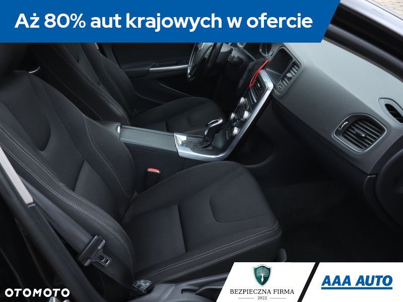 Volvo V60 - 11