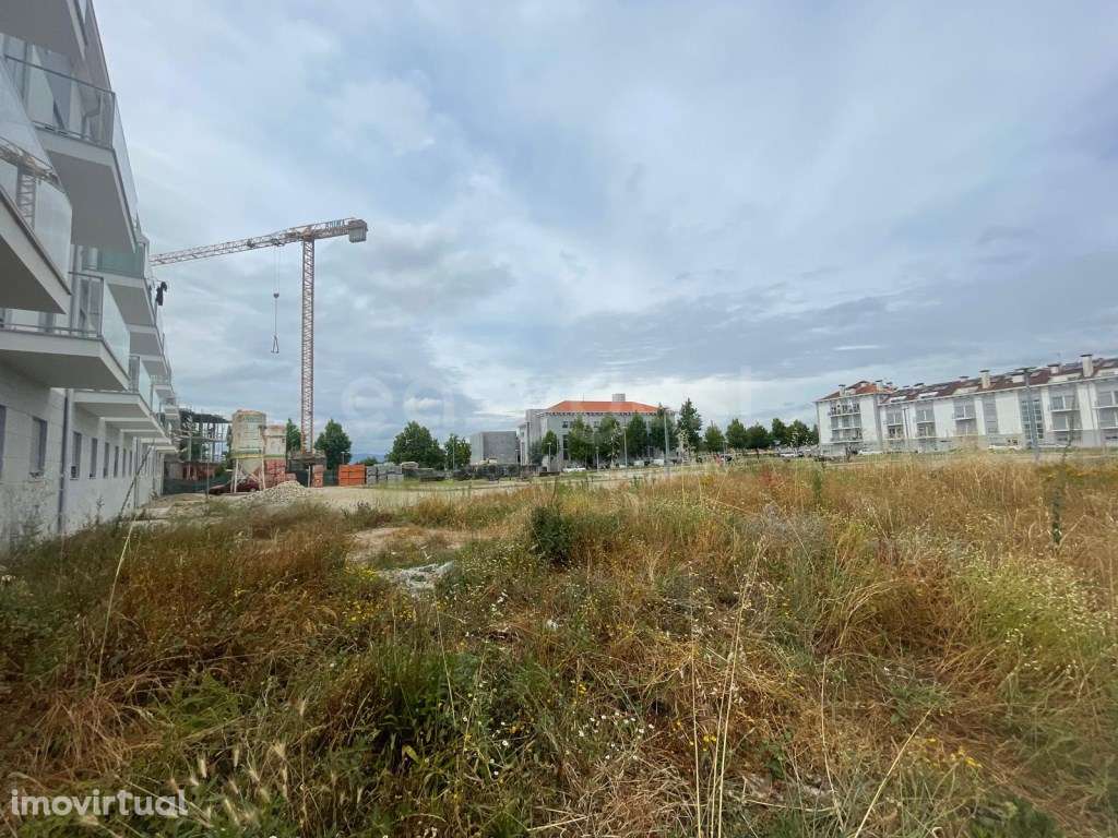 Apartamento T3 em construção, localizado em Carregal do Sal - Grande imagem: 3/13