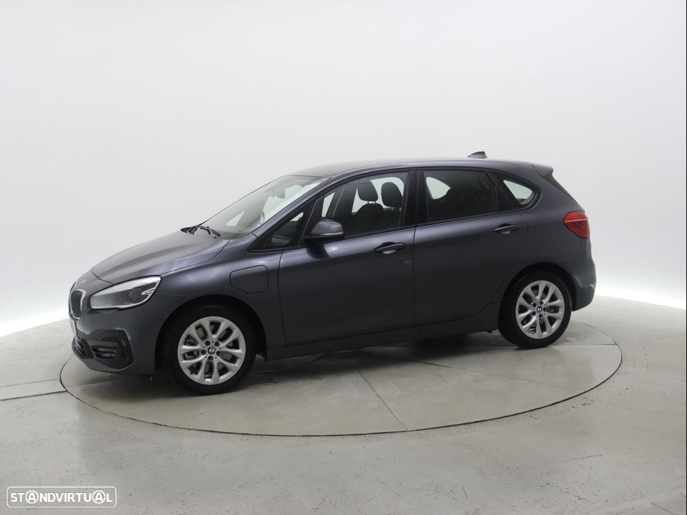 BMW 225i Active Tourer - 3