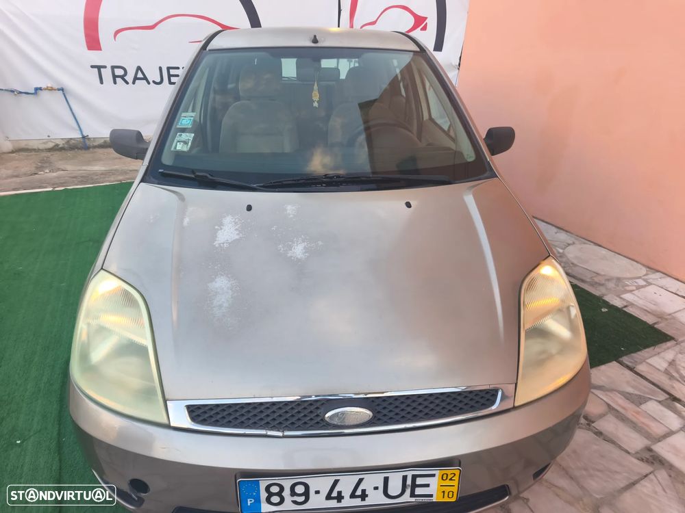 Ford Fiesta 1.4 Ghia - 25