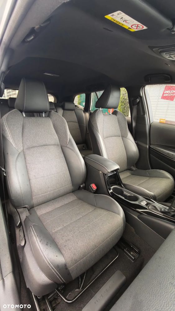 Toyota Corolla 1.8 Hybrid Style - 27