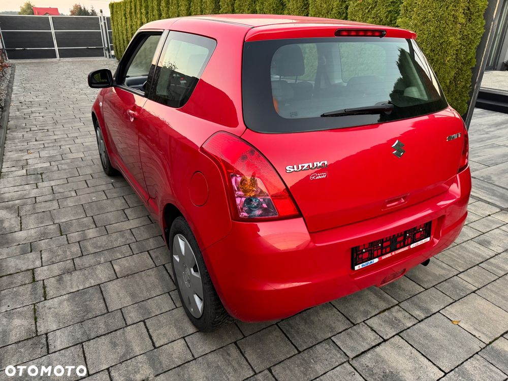 Suzuki Swift 1.3 Club - 14