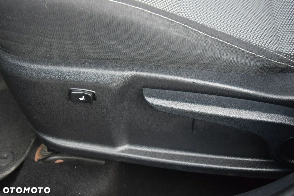 Kia Ceed 1.6 CRDi XL - 36