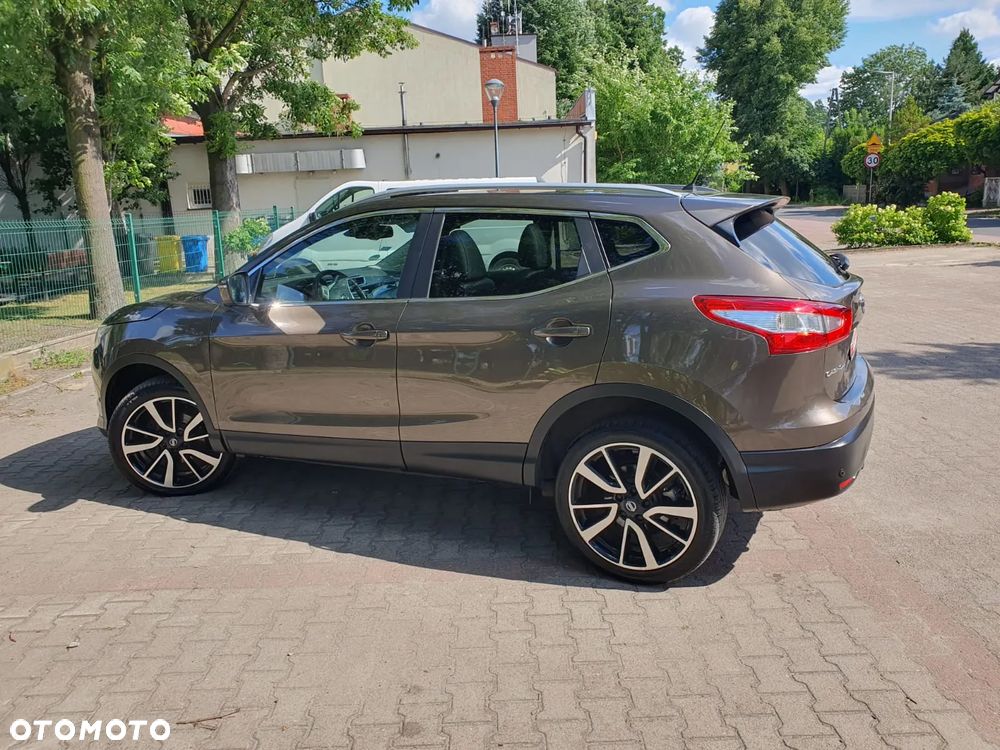 Nissan Qashqai 1.6 DIG-T Tekna+ - 33